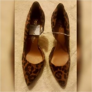 Leopard Pumps